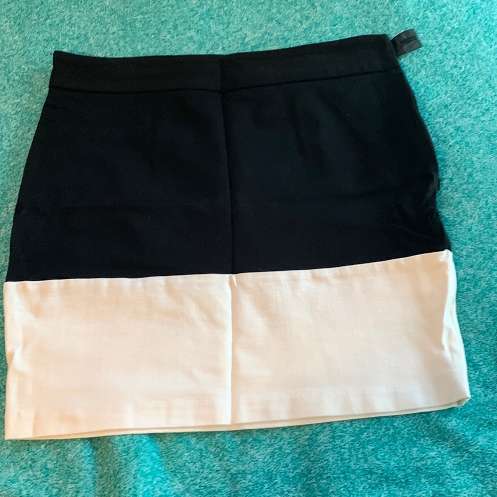 Short skirt